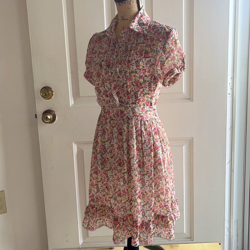 Floral Print Ruffled Dress - Picture 7 of 13